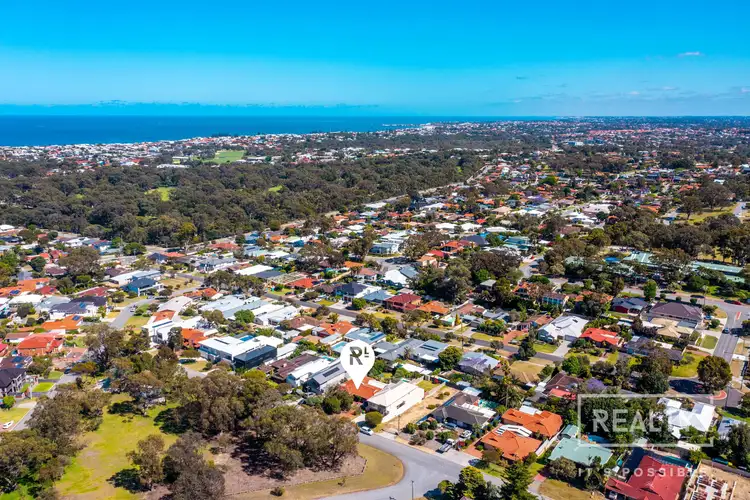 15 Draycott Street, Karrinyup WA 6018