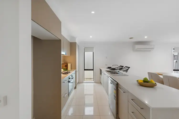 Third view of Homely house listing, 39 Giverny Close, Burnside Heights VIC 3023
