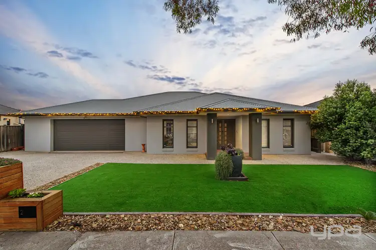 2 Harrison Court, Burnside Heights VIC 3023