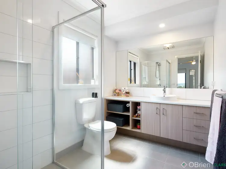 Fifth view of Homely house listing, 7 Shae Crescent, Drouin VIC 3818