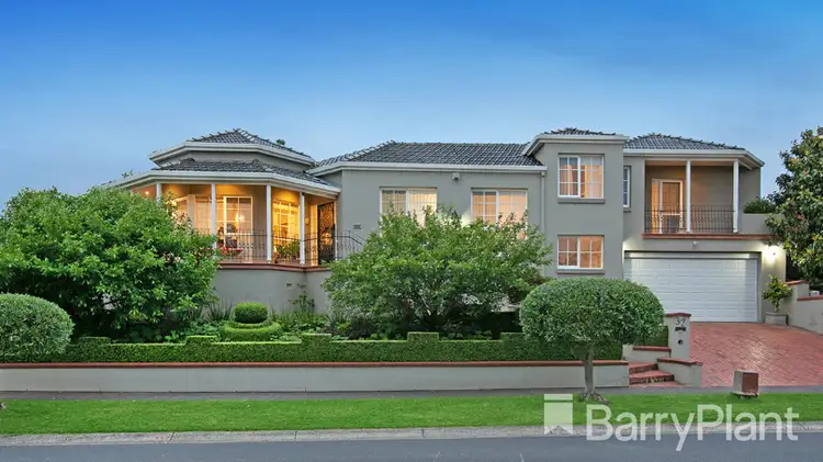 32 Stanley Jones Drive, South Morang VIC 3752