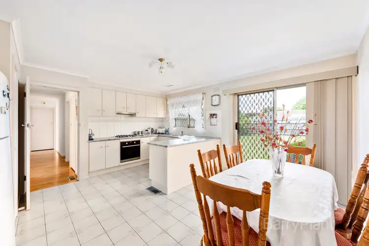 Sixth view of Homely house listing, 7 Heath Court, Doveton VIC 3177
