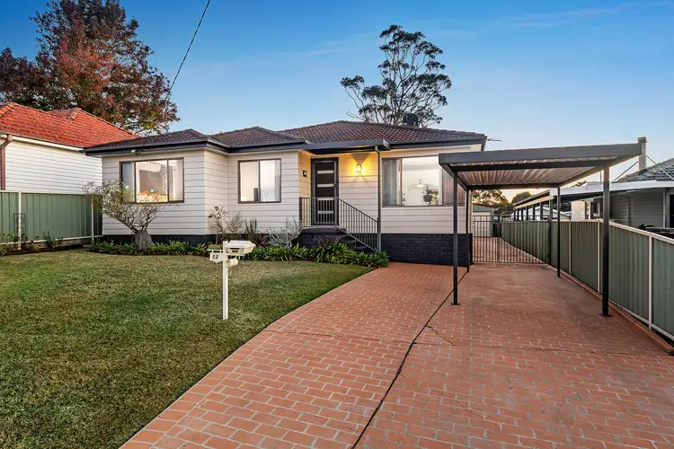 17 Lutana Street, Edgeworth NSW 2285