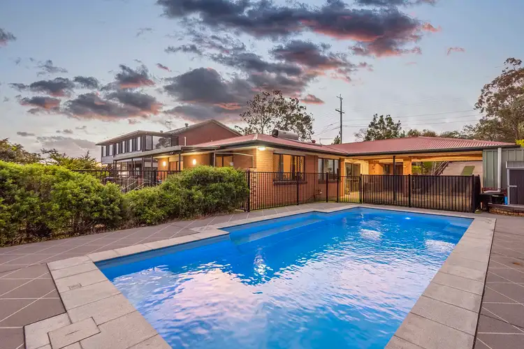 138 Barbaralla Drive, Springwood QLD 4127