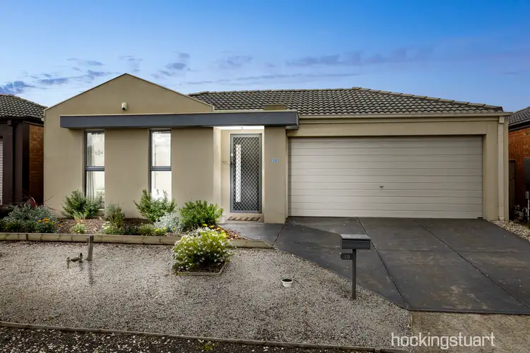30 Fairhaven Boulevard, Melton West VIC 3337