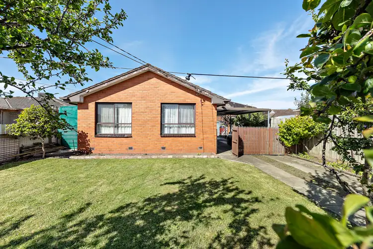 2 Almond Court, Thomastown VIC 3074