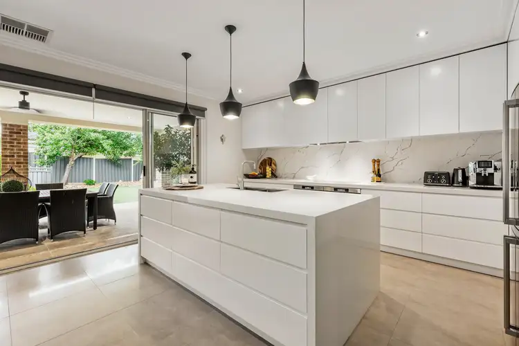 Sixth view of Homely house listing, 14 Warrens Brook Road, Hillside VIC 3037