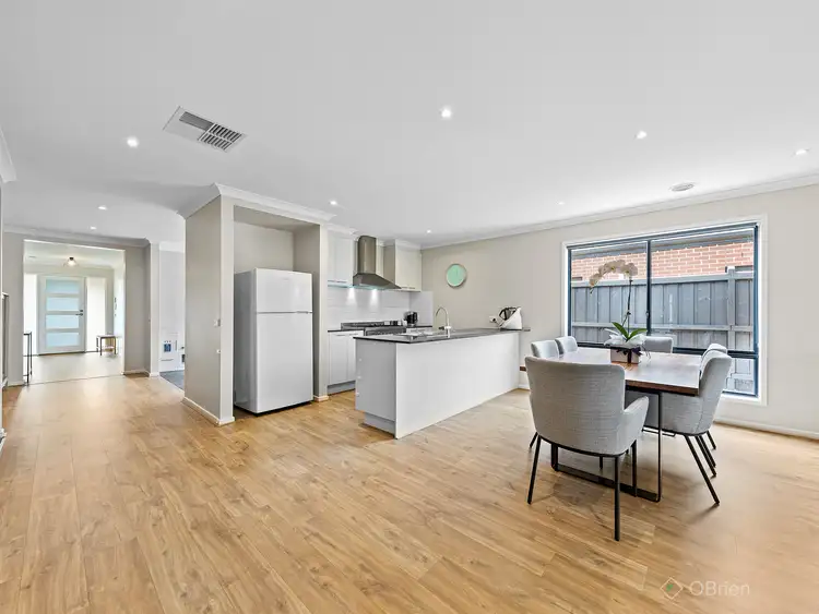 Fifth view of Homely house listing, 31 Pamplona Way, Clyde North VIC 3978