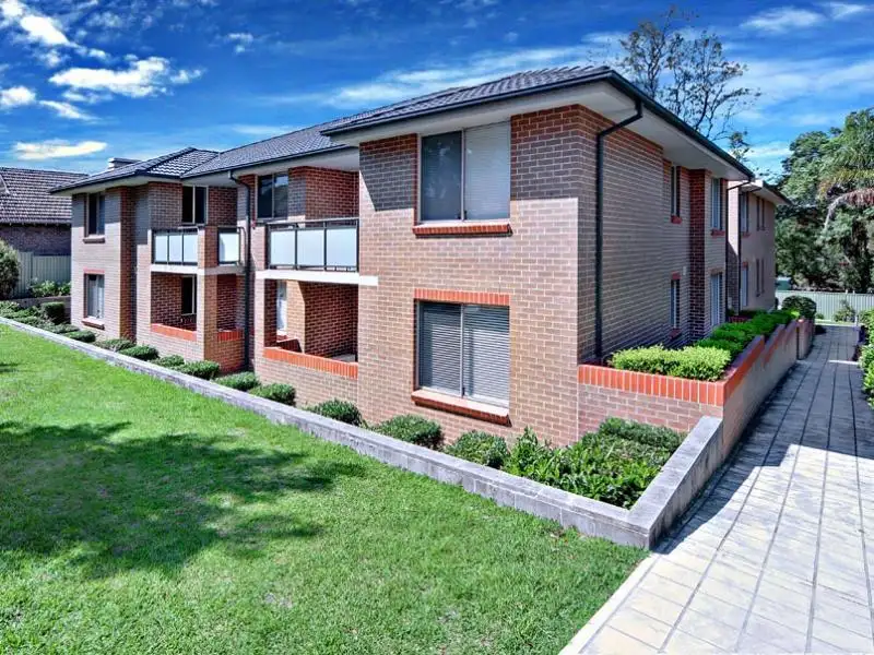 Main view of Homely unit listing, 4/91-93 Burwood Road, Concord NSW 2137