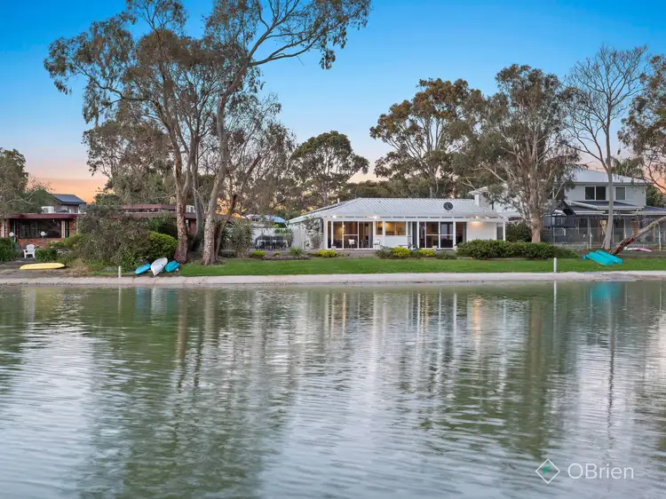 4 Tumut Court, Patterson Lakes VIC 3197