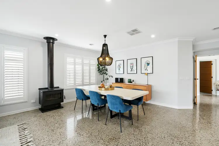 Sixth view of Homely house listing, 18 Park View Court, Werribee VIC 3030