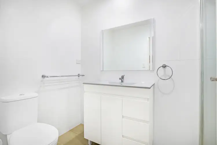 Fifth view of Homely unit listing, 21/22 Gladstone Avenue, Wollongong NSW 2500