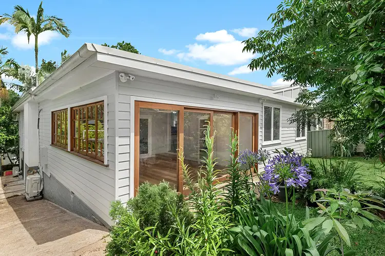 5 Cathrine Street, Kotara South NSW 2289