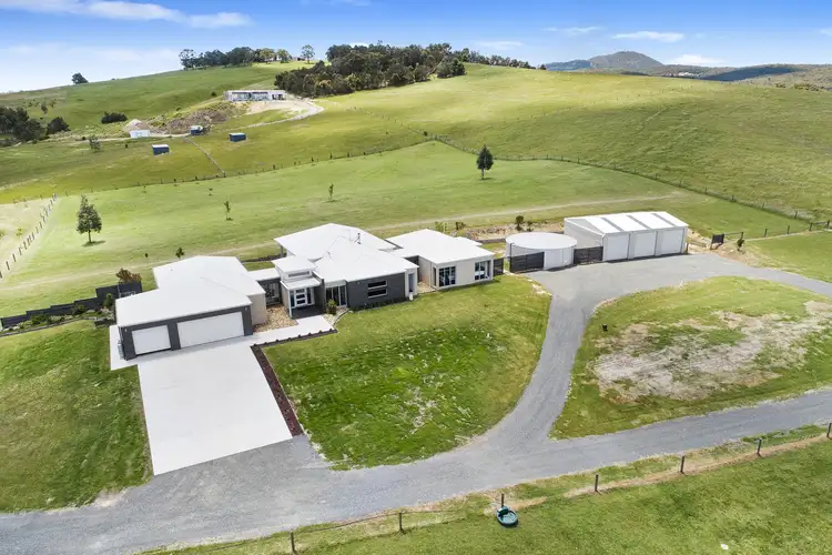 411 Buninyong - Mount Mercer Road, Durham Lead VIC 3352