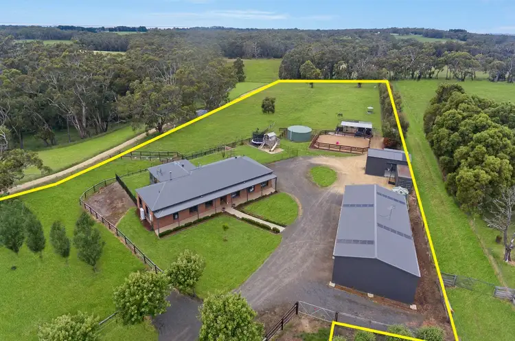 82 Berrys Road, Gorae VIC 3305