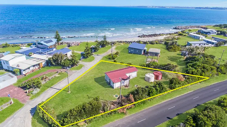4 Rosslyn Street, Dutton Way VIC 3305