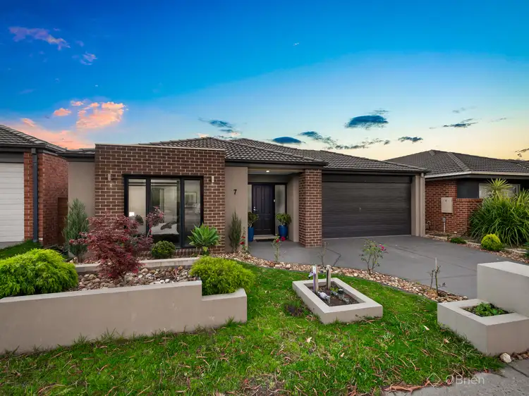 Fourth view of Homely house listing, 7 McMahon Avenue, Cranbourne North VIC 3977