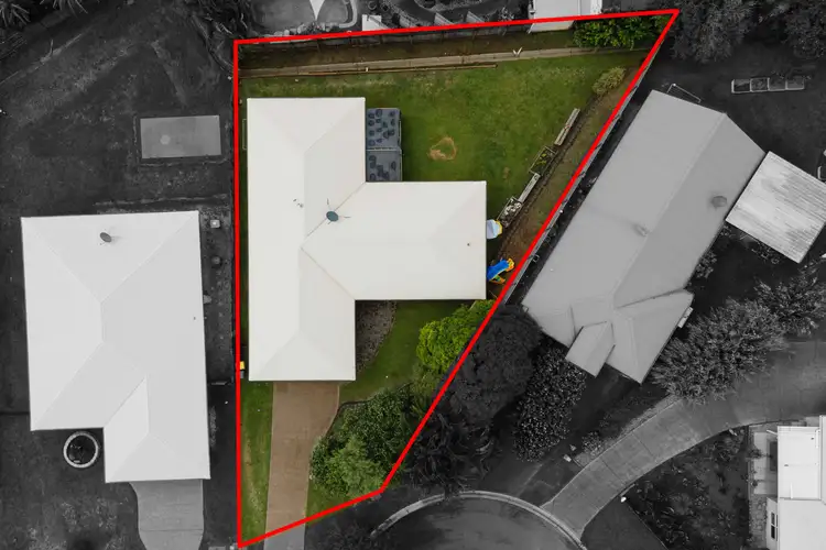 5 Spray Close, Mount Sheridan QLD 4868