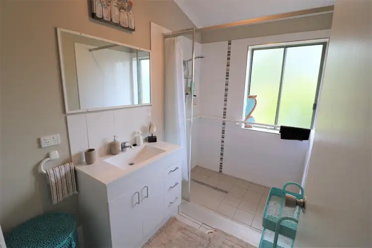Seventh view of Homely house listing, 8 Delaney Court, Childers QLD 4660