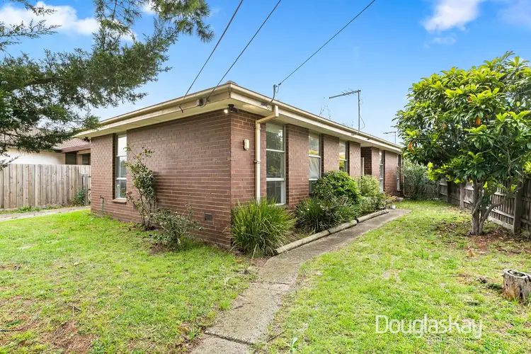 23 Buckingham Crescent, Sunshine West VIC 3020