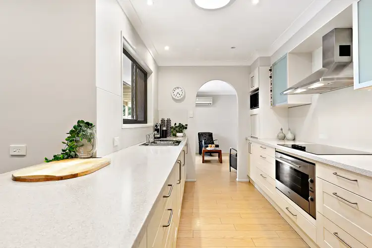 Sixth view of Homely house listing, 8 Laurinda Crescent, Springwood QLD 4127