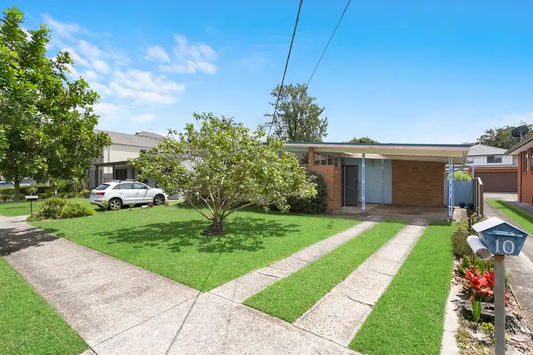 Main view of Homely house listing, 10 Woonah Street, Little Bay NSW 2036