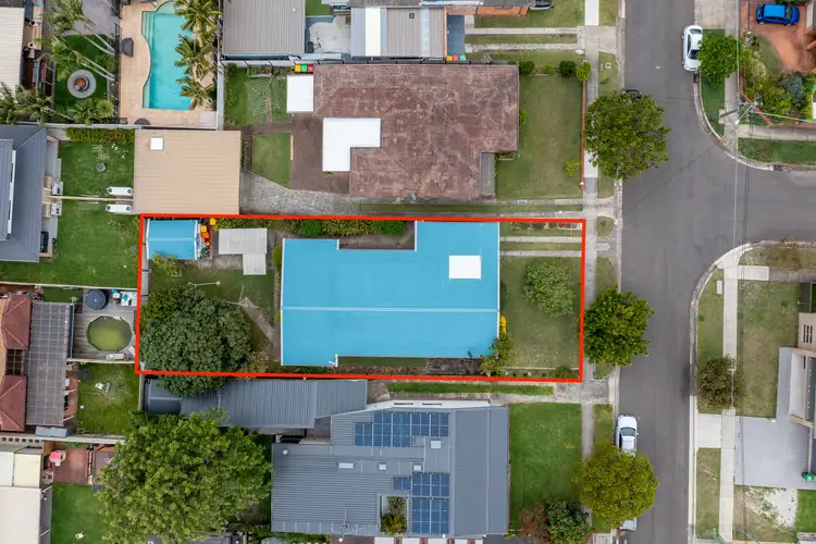 Third view of Homely house listing, 10 Woonah Street, Little Bay NSW 2036