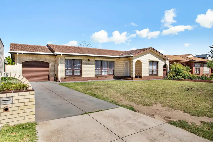 10 Gluyas Avenue, Grange SA 5022