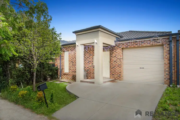 2/9 Cornell Road, Truganina VIC 3029