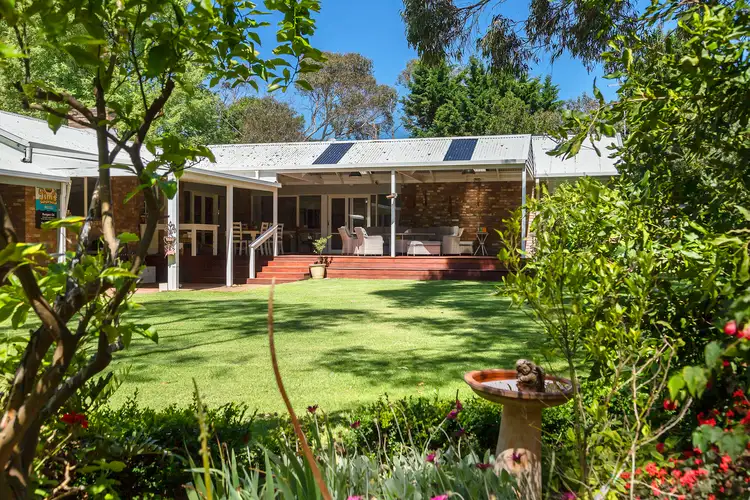 18 Inglewood Crescent, Rosebud VIC 3939