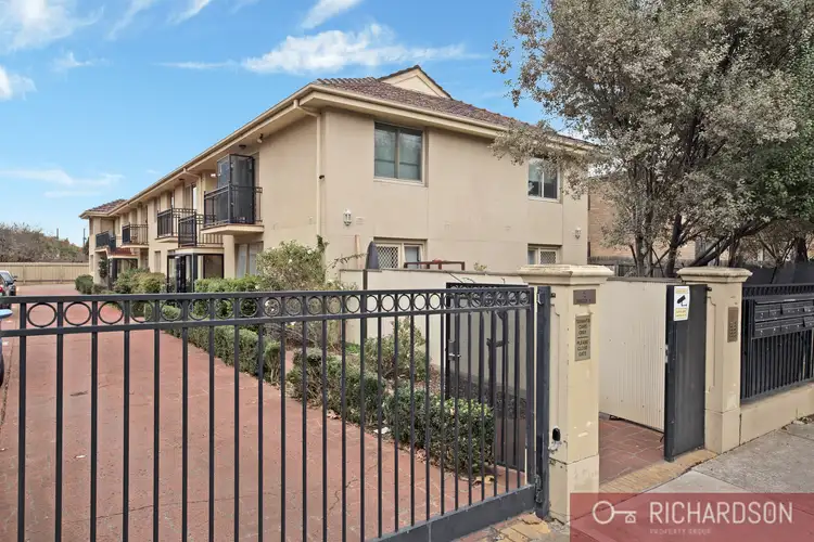 2/5 Gordon Street