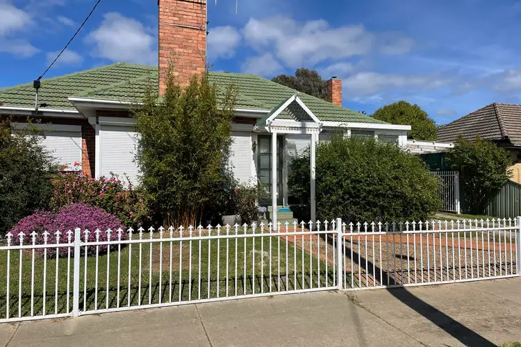 13 Olympic Parade, Kangaroo Flat VIC 3555