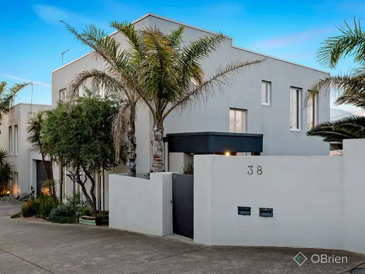 38 Nepean Highway, Aspendale VIC 3195