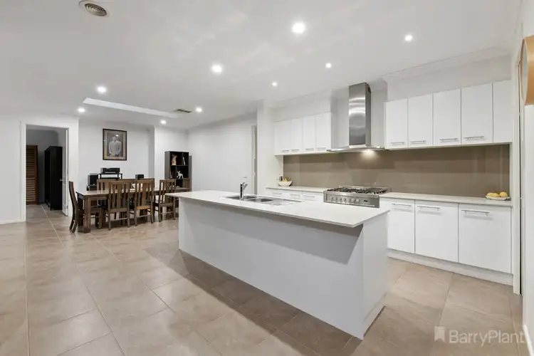 Sixth view of Homely house listing, 10 Garden View Court, Narre Warren North VIC 3804
