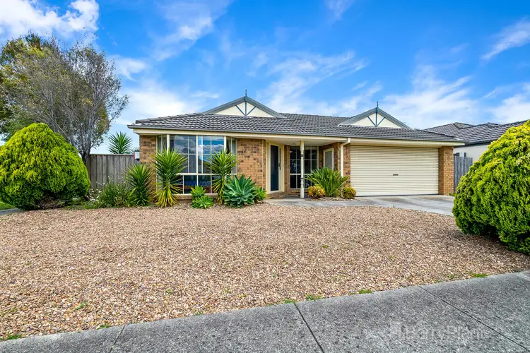 82 Harrington Drive, Narre Warren South VIC 3805