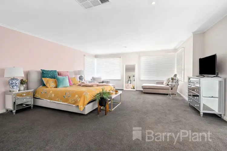 Third view of Homely house listing, 5 Sholden Court, Wandana Heights VIC 3216