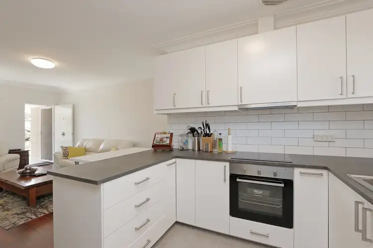 Fifth view of Homely unit listing, 6/144 Melville Parade, Como WA 6152