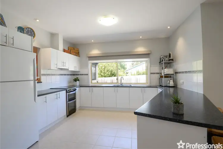 Sixth view of Homely house listing, 2 Tarhilla Drive, Launching Place VIC 3139