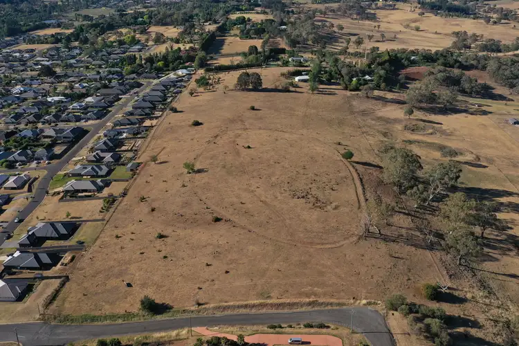 LOT 4, 448 The Escort Way, Orange NSW 2800