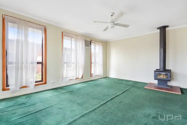 Fifth view of Homely house listing, 84 Silvereye Crescent, Werribee VIC 3030