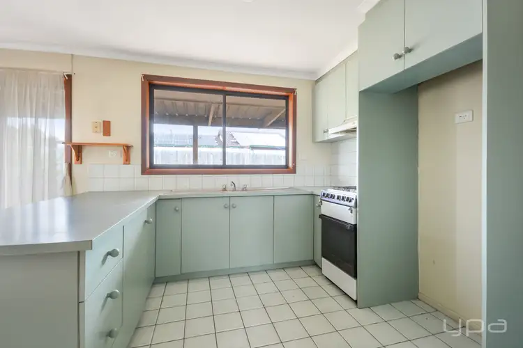 Sixth view of Homely house listing, 84 Silvereye Crescent, Werribee VIC 3030