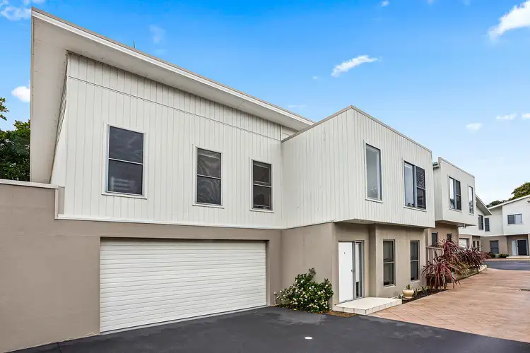 Second view of Homely townhouse listing, 2/45 Cordeaux Road, Figtree NSW 2525