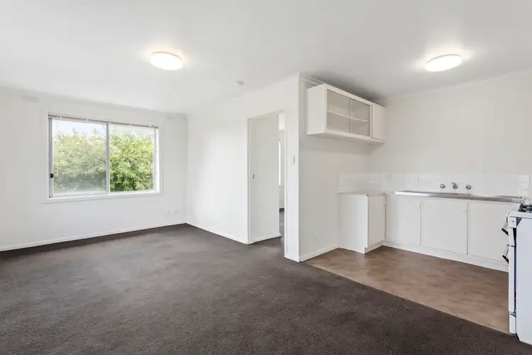 Second view of Homely apartment listing, 5/185 Station Street, Fairfield VIC 3078