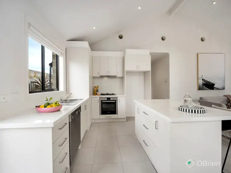 Third view of Homely townhouse listing, 3/88 Northcliffe Road, Edithvale VIC 3196