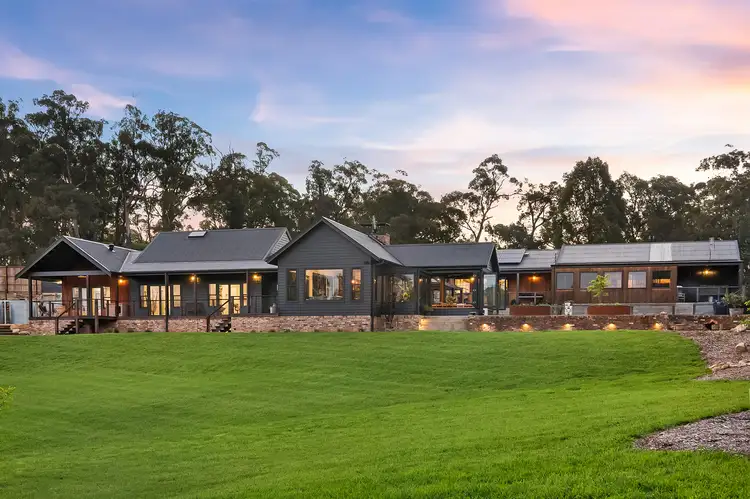 10 Bloomfield Close, Bowral NSW 2576