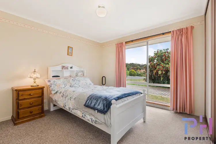 Fourth view of Homely unit listing, 1/9 Akoonah Drive, Golden Square VIC 3555