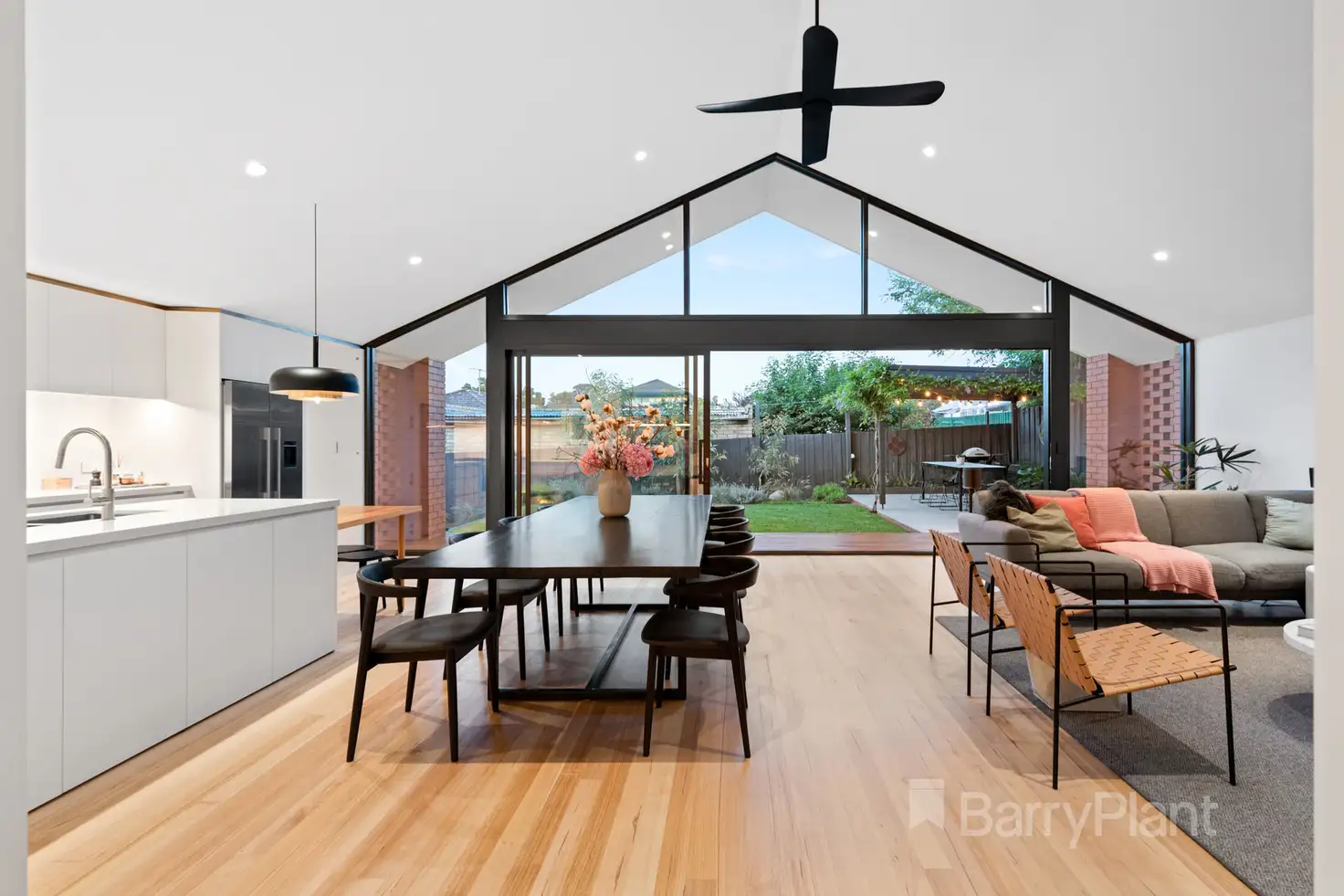 Main view of Homely house listing, 21 Kingswood Crescent, Noble Park North VIC 3174