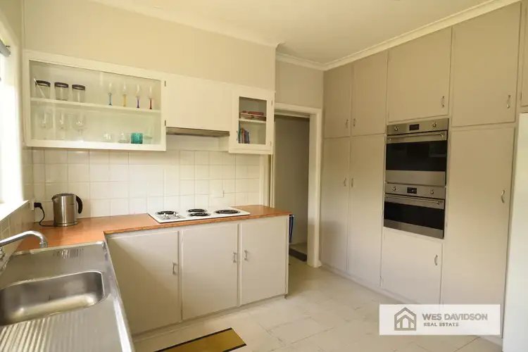 Third view of Homely house listing, 33 Bennett Road, Horsham VIC 3400