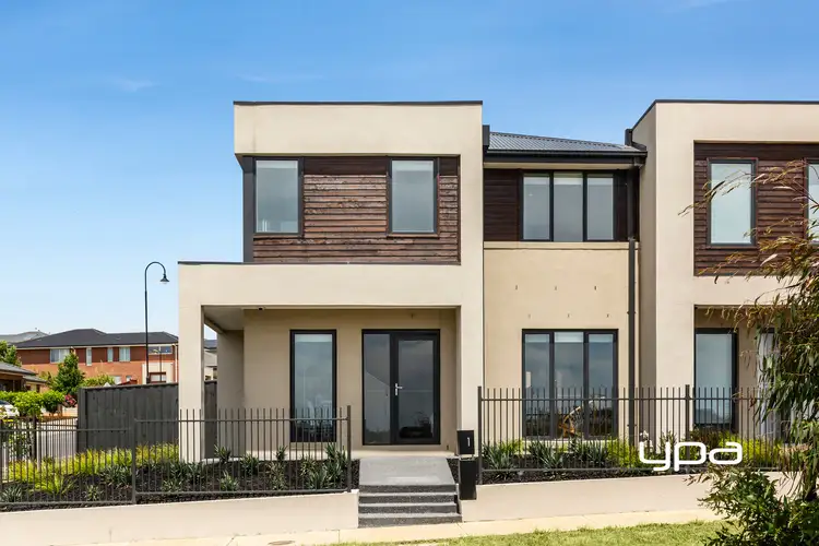 1 Kelpie Walk, Sunbury VIC 3429