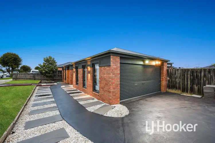 Fifth view of Homely house listing, 3 Lily Place, Cranbourne VIC 3977